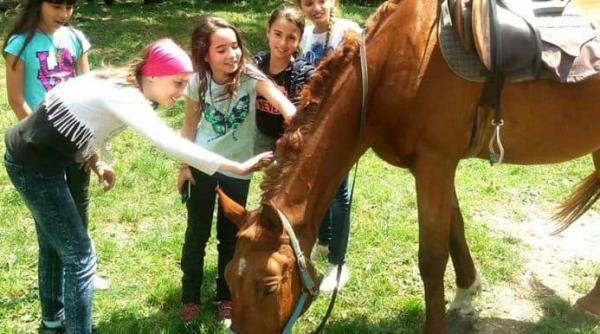 ziua copilului la centrul de calarie aladin