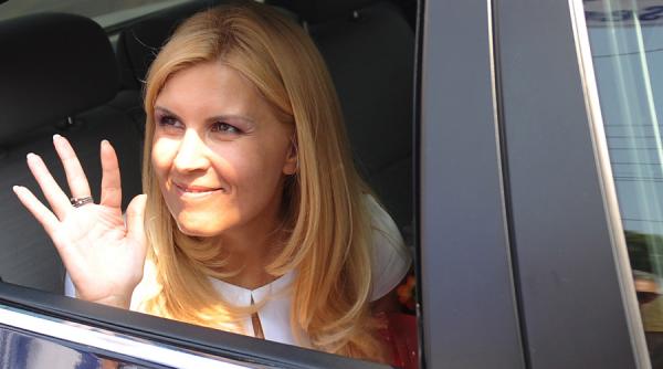 reactia netflix dupa ce elena udrea a spus ca acestia vor sa faca un serial bazat pe viata ei