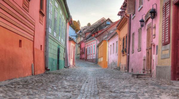 criterii ue n aveti strazi faceti statuie