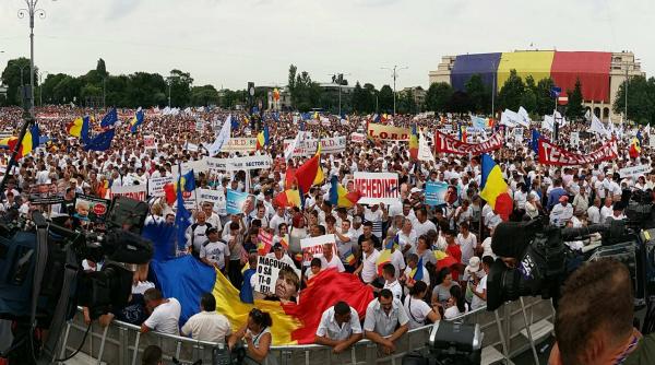 agentiile internationale de presa scriu despre mitingul psd