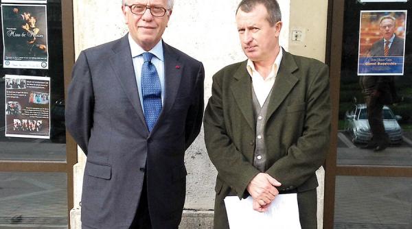 comisia de la venetia arbitru al confruntarilor de pe scena politica romaneasca