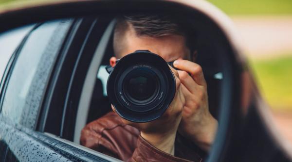 intre spionaj economic si romance fugite cu banii