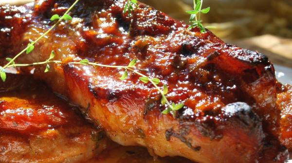 reteta zilei costite de porc la gratar