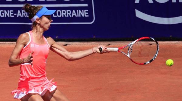 tenis mihaela buzarnescu s a calificat in optimi la nottingham wta