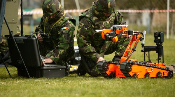 valiza suspecta inspectata de echipele antiteroriste in centrul municipiului targu mures