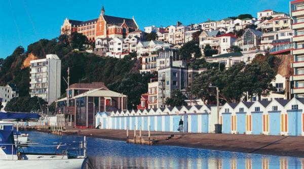 noua zeelanda va impune o taxa speciala turistilor straini