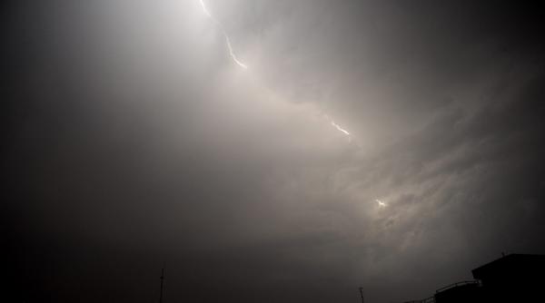 cod portocaliu de ploi torentiale si vijelie in judetul tulcea sambata dupa amiaza