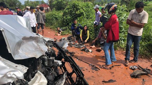 printul norodom ranariddh al cambodgiei si sotia sa raniti intr un accident rutier