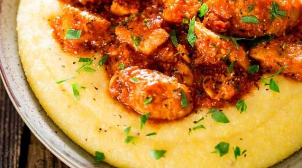 tochitura musceleana reteta romaneasca veche