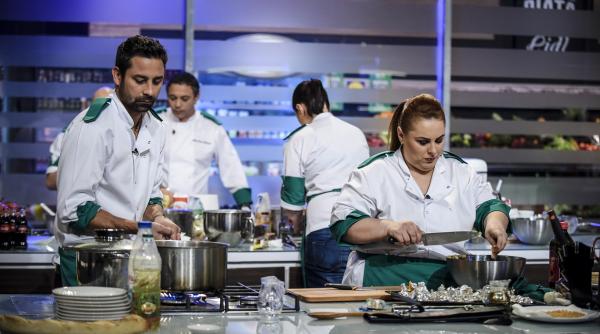 eliminarea grea pentru chef dumitrescu echipa albastra ramane in doi bucatari