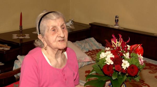 la 100 de ani vede viitorul romaniei intr o lumina mai buna decat multi altii