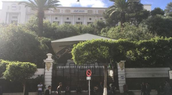 algeria intrerupe accesul la internet pe durata primelor doua probe de bacalaureat