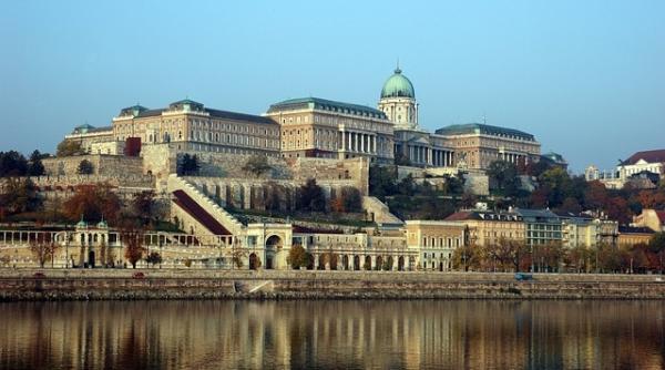 ungaria taxa de 25 pentru ong urile care ii sprijina pe imigranti