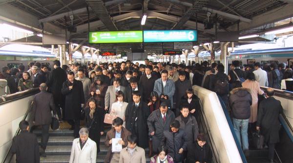 functionar public din japonia amendat si mustrat pentru ca a plecat cu 3 minute mai devreme in pauza de pranz