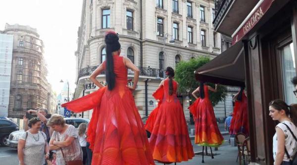 peste 400 de artisti internationali participa la editia aniversara a b fit in the street