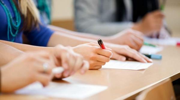 bacalaureatul continua miercuri cu proba obligatorie a profilului