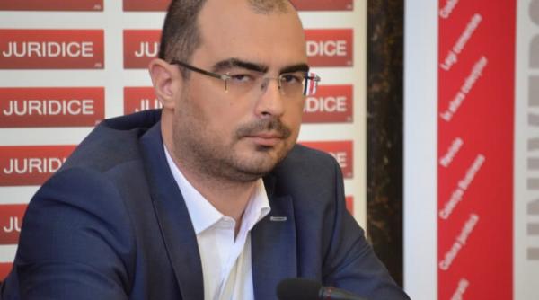 cotroceni in locul profesoarei demisionate un lector avansat la secret