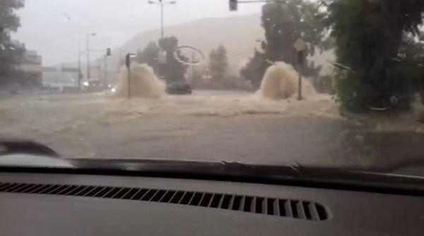 vremea severa din grecia a dat peste cap vacantele romanilor