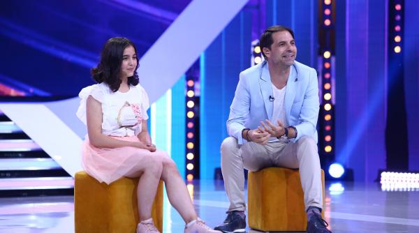 o fetita o face sa planga in hohote pe lidia buble m a emotionat foarte tare nu pot sa vorbesc