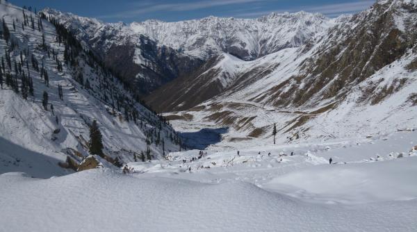 un alpinist austriac si a pierdut viata intr o avalansa