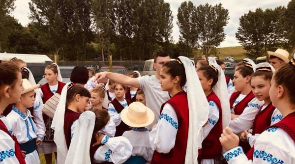 de la chilia n port la teii sarbatoriti in luncavita