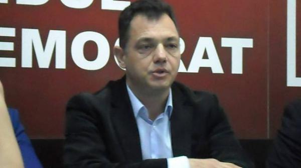 ministrul pentru mediul de afaceri radu oprea audiat la parchetul general