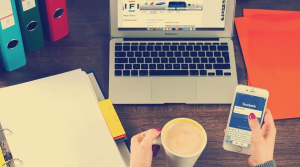 erorile facebook se tin lant ce neplaceri au avut de suferit utilizatorii retelei de socializare