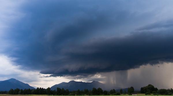 avertizare nowcasting cod galben de fenomene meteo violente in 5 judete