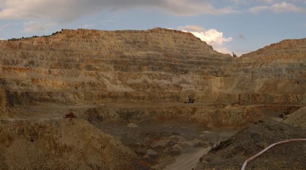 secretele amanarii dosarului