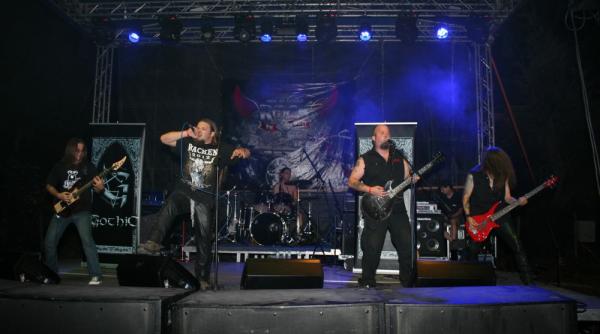 rock pe 2roti open air festival