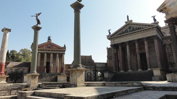 platou de filmare al studioului cinecitta distrus de incendiu
