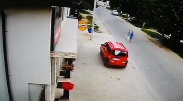 tragedie in dambovita o fetita de 6 ani a murit spulberata de o masina