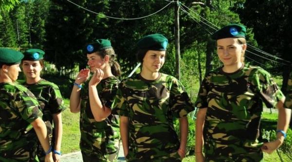 tabara de vara pentru cercetasi din intreaga tara la predeal