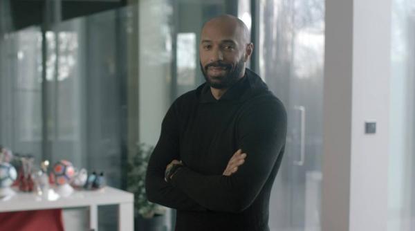 peste 200 de achitari numai in ultima jumatate de an scandaluri fara precedent legate de implicarea serviciilor secrete in dosarele penale si decapitarea clasei politice