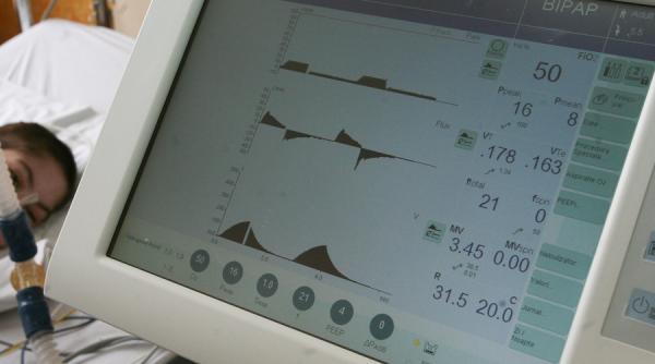 neglijenta si neatentie un copil de numai 2 ani a intrat in coma