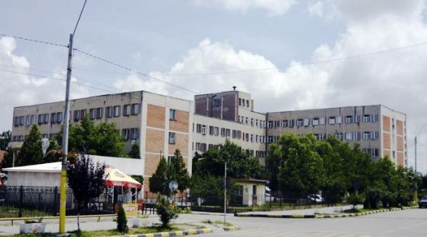 caz revoltator in gorj un barbat lasat sa moara in fata spitalului din rovinari