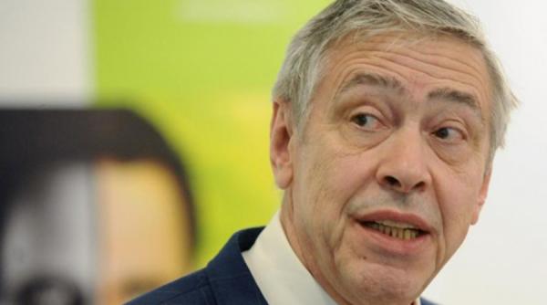 dna 90 de persoane trimise in judecata in dosarul decontarilor fictive de la cnas