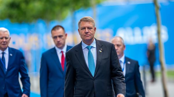 poza trucata de la summitul nato pe site ul de la cotroceni ministrul apararii sters din imagine