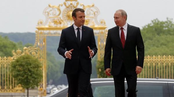 macron va discuta cu putin duminica despre siria iran si ucraina