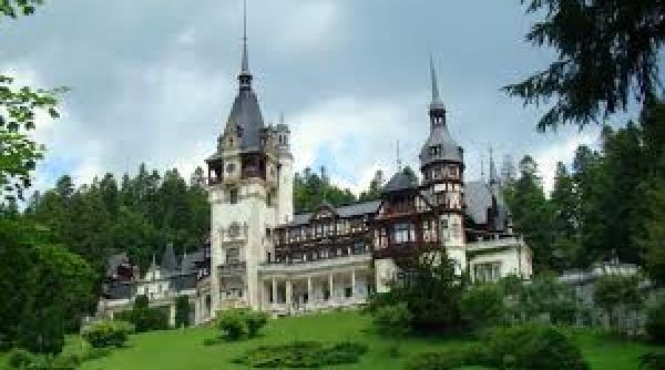 scoala de vara la sinaia dedicata centenarului marii uniri