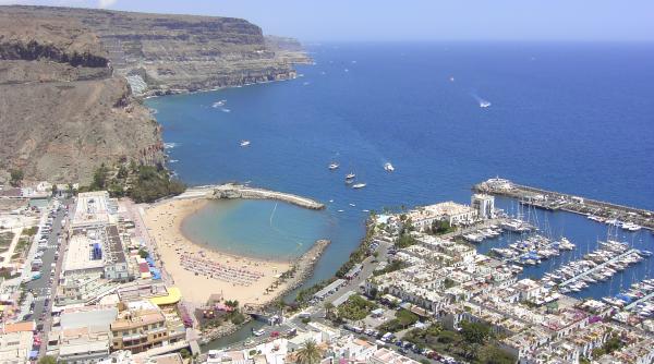 avertisment pentru turistii care merg in insulele canare a fost descoperita o bacterie care poate fi fatala