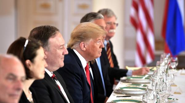 trump spune ca s a exprimat gresit la helsinki si ca are incredere in concluzia agentiilor americane privind rusia