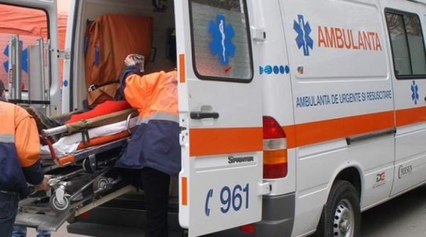 un barbat a murit dupa ce a cazut de la etajul iv al unui bloc din satu mare