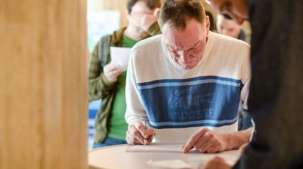 cei care refuza un job nu mai primesc ajutor