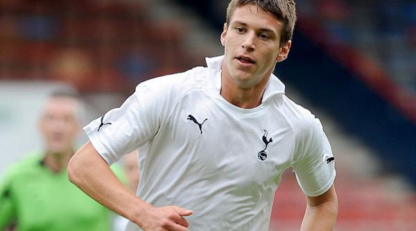 fotbal dinamo l a achizitionat pe croatul tomislav gomelt