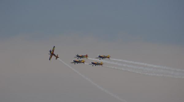 show total cu avioane supersonice