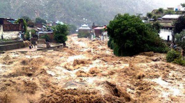 inundatii devastatoare in vietnam zeci oameni si au pierdut viata