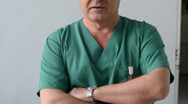 ochiul este o placa fotografica cu doua lentile