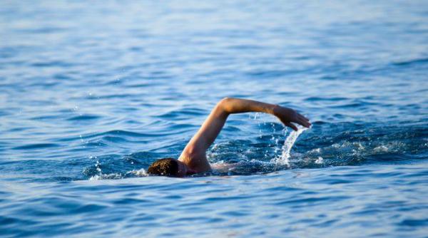 eveniment unic in romania maraton de inot in marea neagra