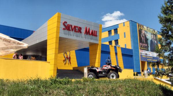 tavan prabusit intr un restaurant al mallului din vaslui copil de un an grav ranit